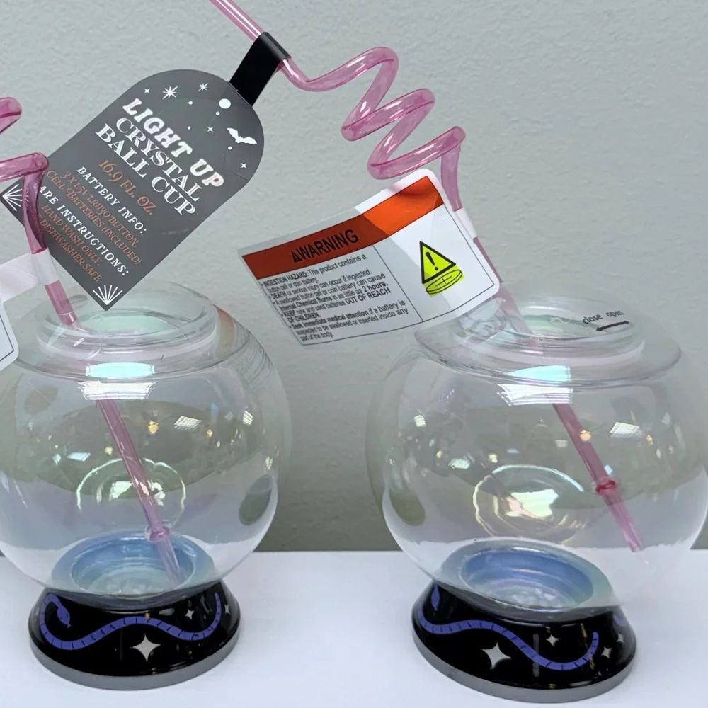 Target Bullseye Set of 2 Light up Crystal Ball Cups w/ lid & straw, New!